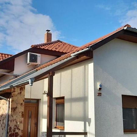 Laszlo Nyaralohaz Balatonfenyves Dış mekan fotoğraf