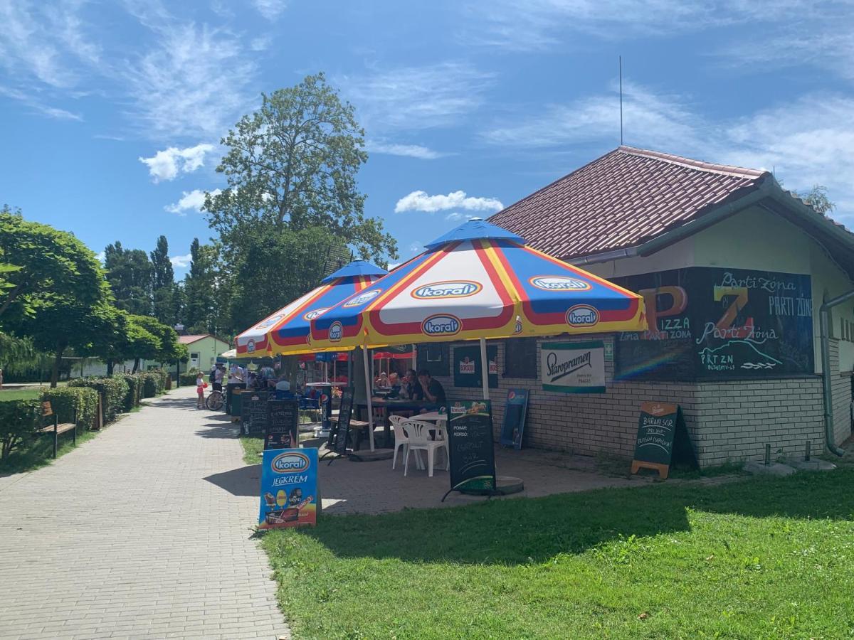 Laszlo Nyaralohaz Balatonfenyves Dış mekan fotoğraf