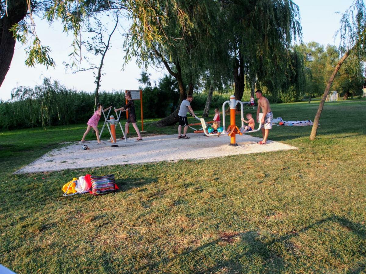 Laszlo Nyaralohaz Balatonfenyves Dış mekan fotoğraf